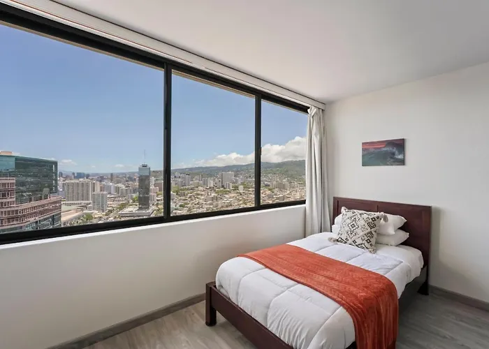 Hawaiian Monarch Penthouse 104 By Hawaii Ocean Club