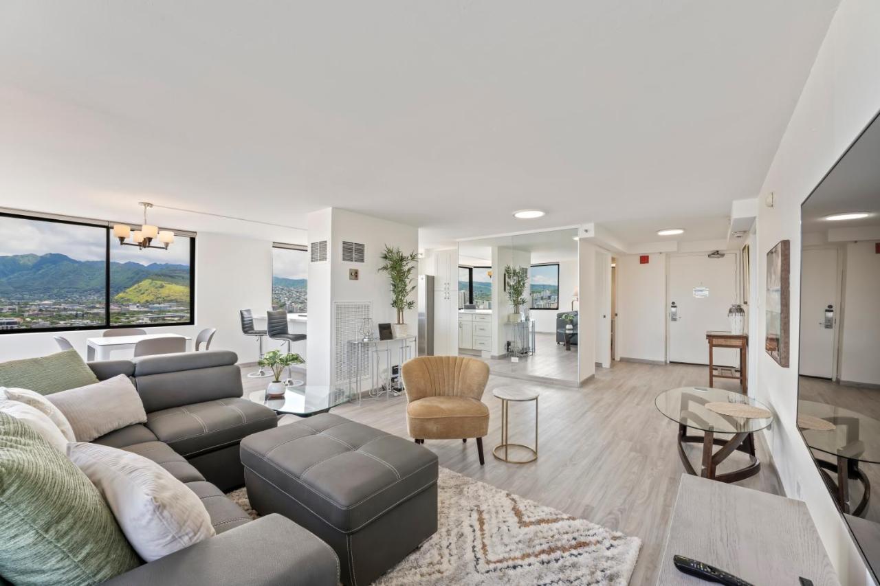 Hawaiian Monarch Penthouse 104 By Hawaii Ocean Club Appartement *