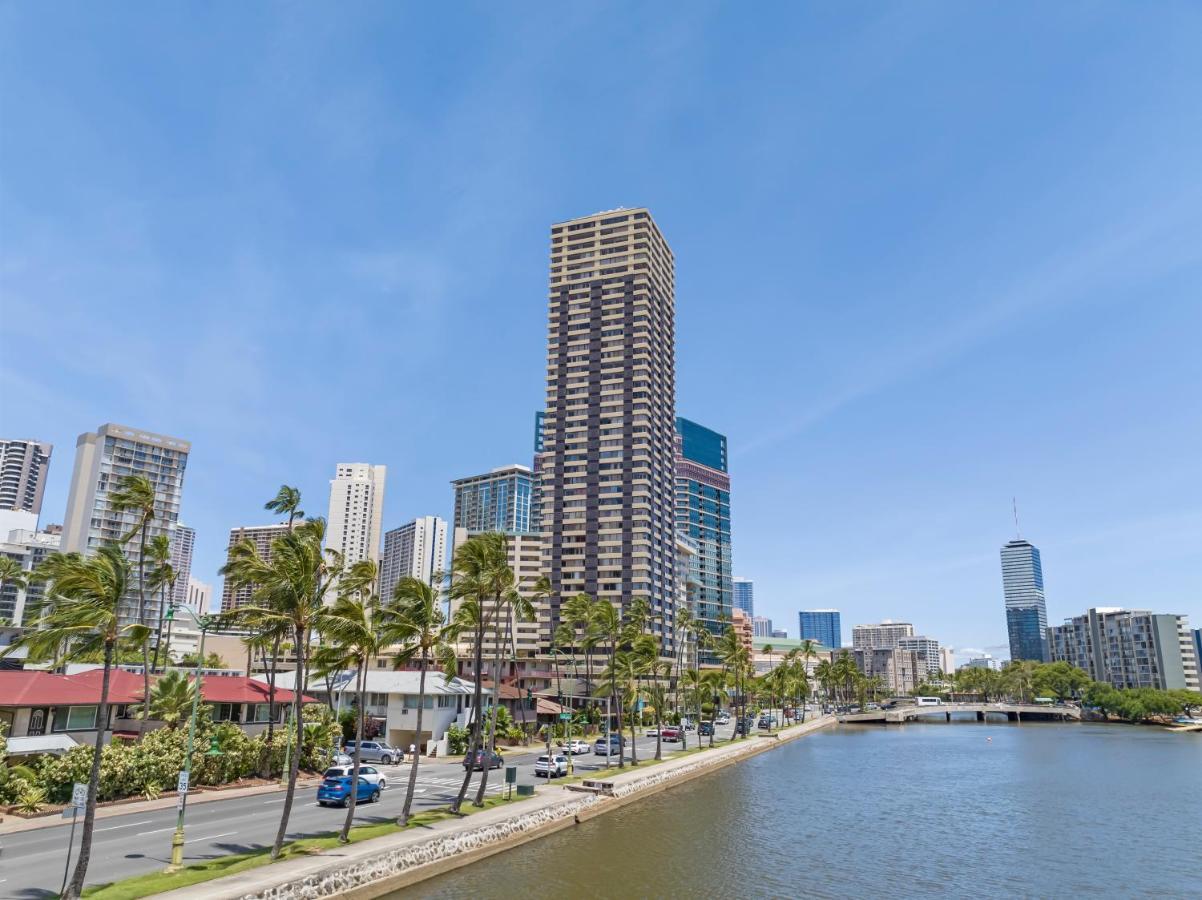 Hawaiian Monarch Penthouse 104 By Hawaii Ocean Club Appartement *
